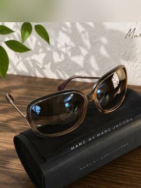 Marc By Marc Jacobs Oversized Brown Gradient Sunglasses